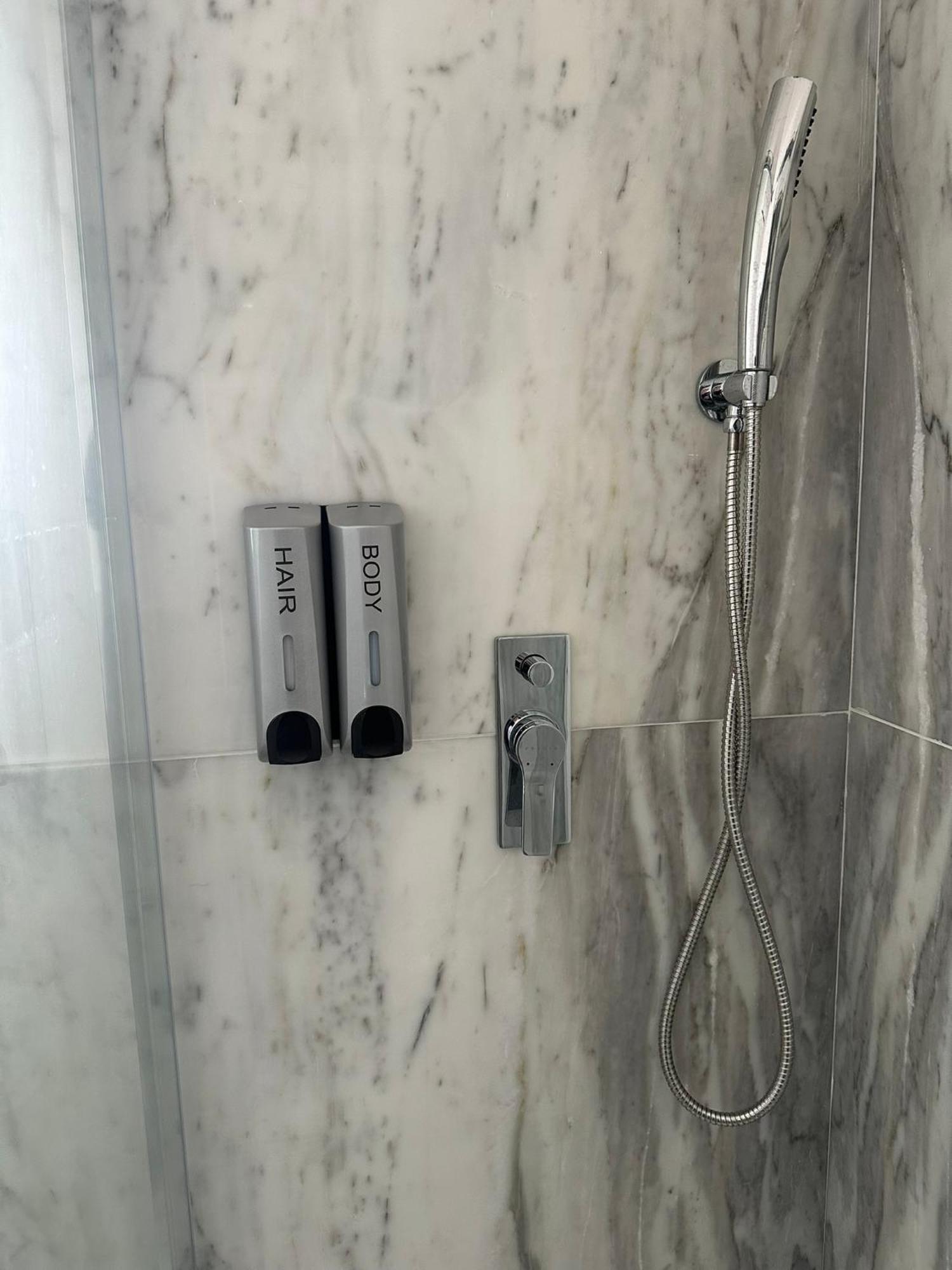Lily Suite 巴勒莫 外观 照片